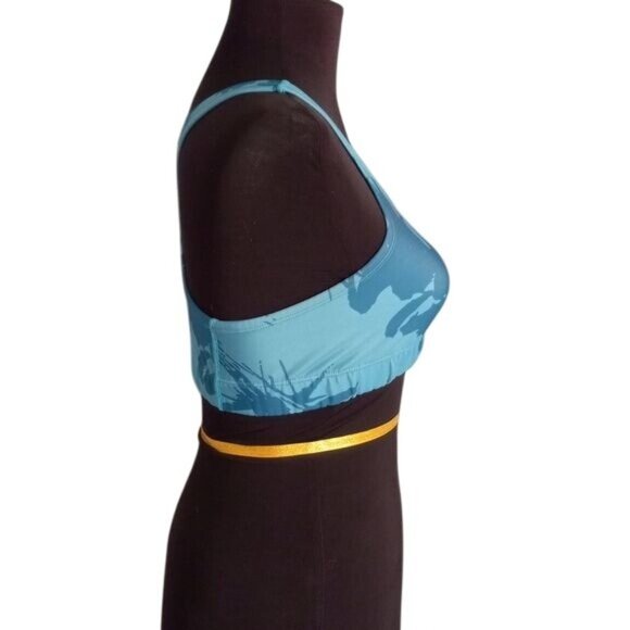 Under Armour Size M 34 36 Womens Sports Bra Blue Camo Print Racerback Stretch - Picture 4 of 8